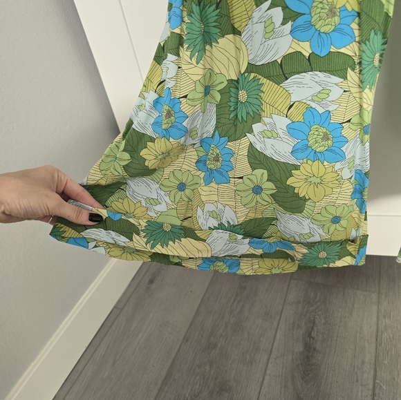 NWOT Collectif Bright & Beautiful Tropical Retro Kim Wide Leg Pants - Picture 6 of 12